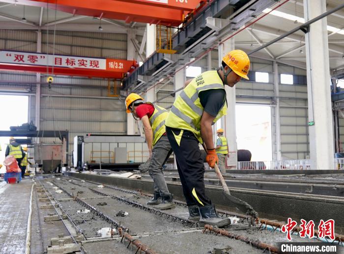 （经济观察）海南向“绿”前行 装配式建筑加速出海(图1)
