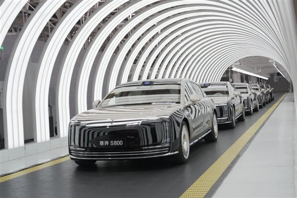 19天大定破5000台 尊界S800批量