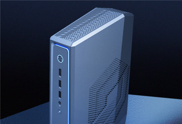 4.5L超mini 机械革命极光S游戏主机5999元：16核i9+满血RTX 4060(图1)